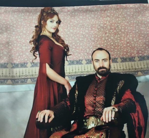 Funda cojín" El Sultán y Hurrem"
