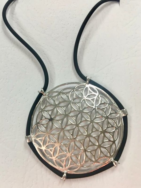 Collar plata Flor de la vida.