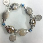 Pulsera lenteja crema