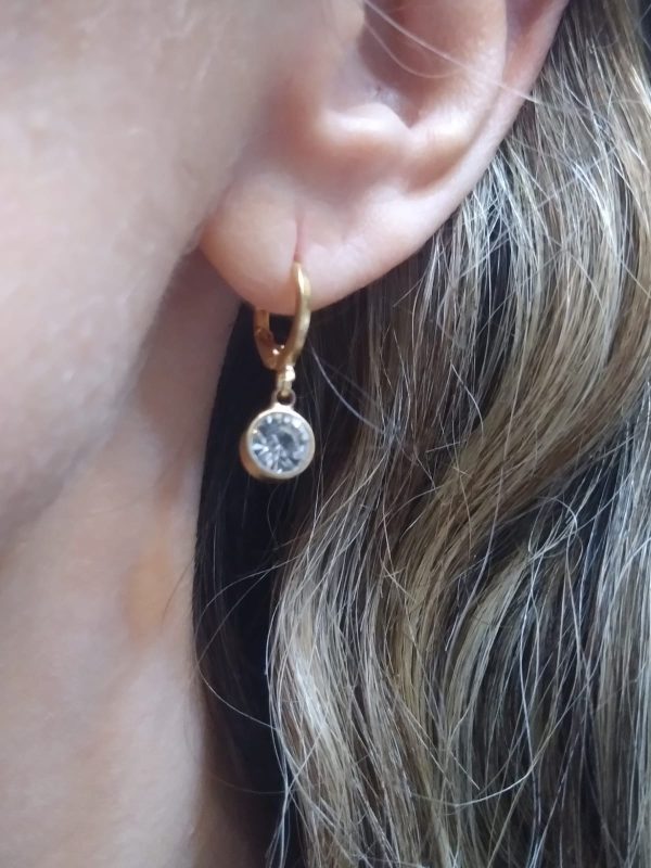 Aros fantasía cristal color dorado