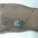 Pulsera anillo plata mano blanca cristal austríaco